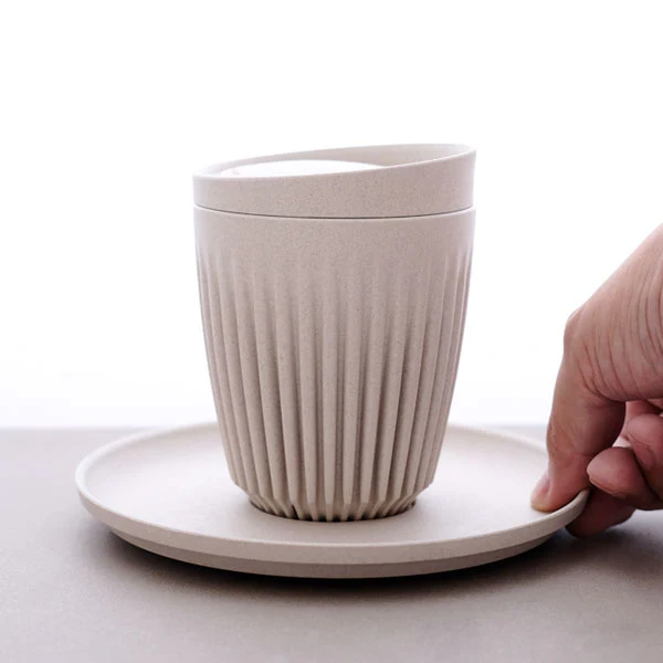 Huskee Natural Cup w Lid - Image 6